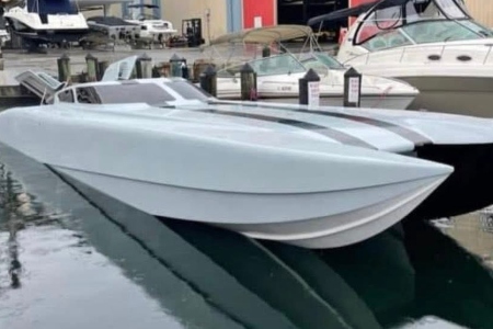 Fiberglass Repair for Boats: Fixing Cracks, Blisters, and Structural Damage Properly Thumbnail